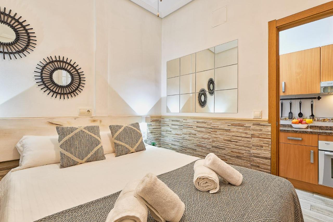 Appartement Solsur Patio Andaluz Prémium à Málaga Extérieur photo
